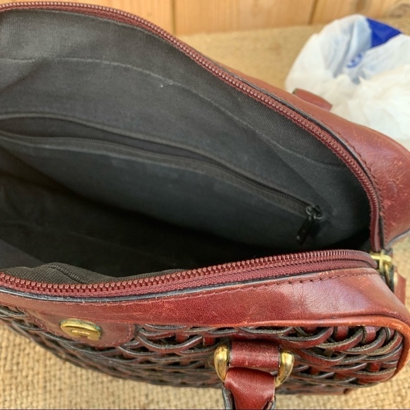 Cute Etienne Aigner Basket Weave Vintage Purse Handbag Burgundy Leather Satchel - Picture 6 of 6